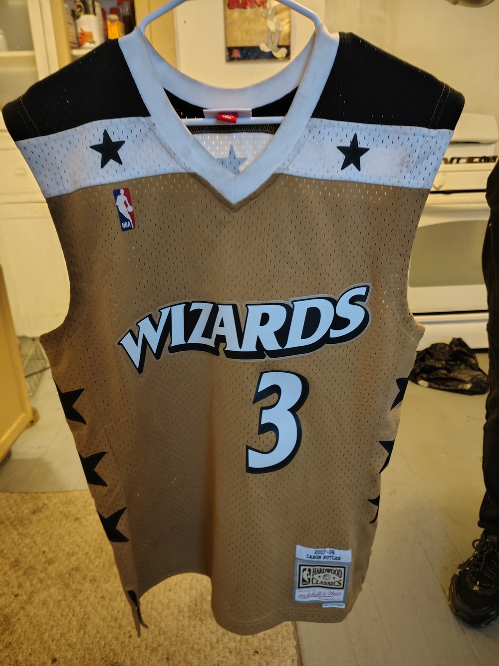 Mitchell & Ness Wizards Jersey - Gold/Black